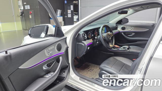 Mercedes-Benz E-Class (W213) E200 Avantgarde 2018 — фото 10