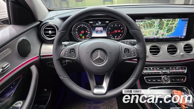 Mercedes-Benz E-Class (W213) E200 Avantgarde 2018 — фото 13