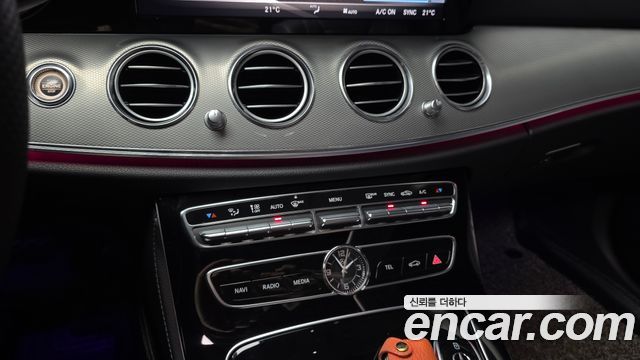 Mercedes-Benz E-Class (W213) E200 Avantgarde 2018 — фото 17