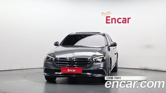 Mercedes-Benz E-Class (W213) E300e 4MATIC Exclusive 2021 — фото 3
