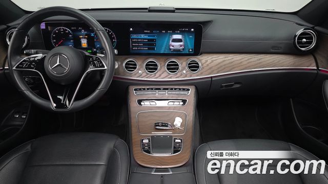 Mercedes-Benz E-Class (W213) E300e 4MATIC Exclusive 2021 — фото 7