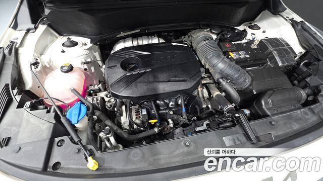 Kia Seltos Gasoline 1.6 Turbo 2WD Prestige 2023 — фото 6