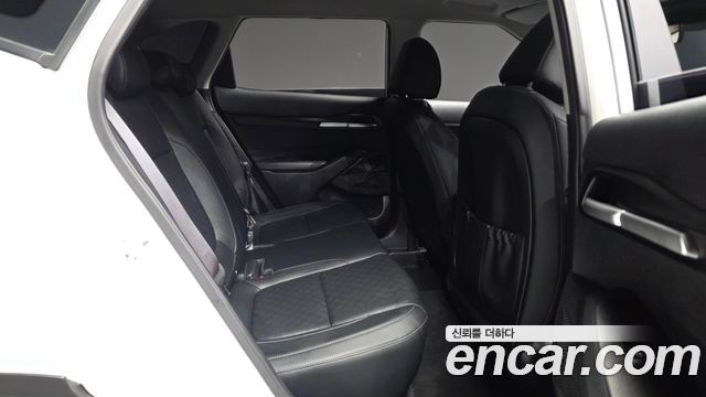 Kia Seltos Gasoline 1.6 Turbo 2WD Prestige 2023 — фото 12