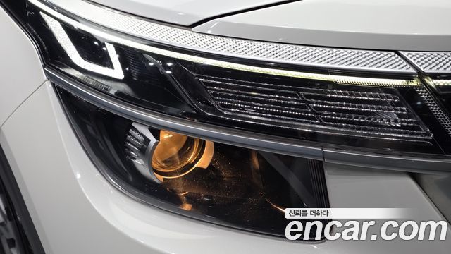 Kia Seltos Gasoline 1.6 Turbo 2WD Prestige 2023 — фото 22