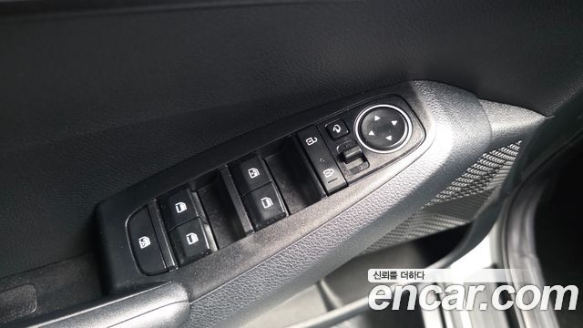 Kia Seltos Gasoline 1.6 Turbo 2WD Prestige 2023 — фото 28