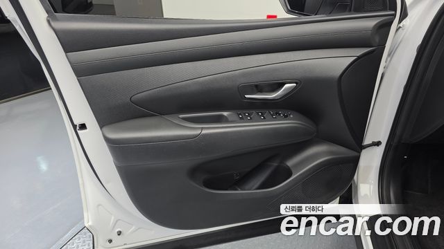 Hyundai Tucson (NX4) Gasoline 1.6 Turbo 2WD Modern 2024 — фото 24