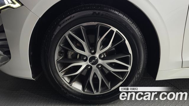 Kia K5 (III) 2.0 Prestige 2022 — фото 5