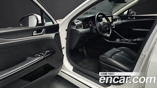 Kia K5 (III) 2.0 Prestige 2022 — фото 10