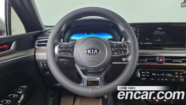 Kia K5 (III) 2.0 Noblesse 2020 — фото 17