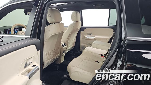 Mercedes-Benz GLB-Class (X247) GLB200 d 2023 — фото 11