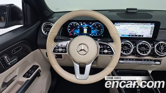 Mercedes-Benz GLB-Class (X247) GLB200 d 2023 — фото 12