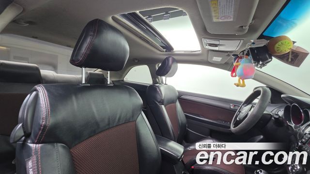 Kia Forte Koup 1.6 GDI Prestige 2013 — фото 20