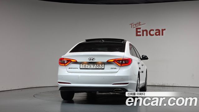 Hyundai Sonata (LF) 2.0 Smart Special 2017 — фото 4