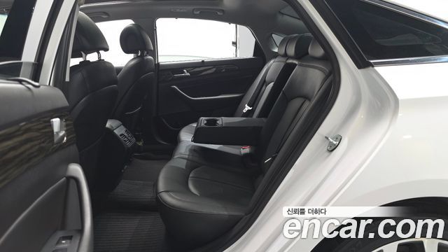 Hyundai Sonata (LF) 2.0 Smart Special 2017 — фото 12