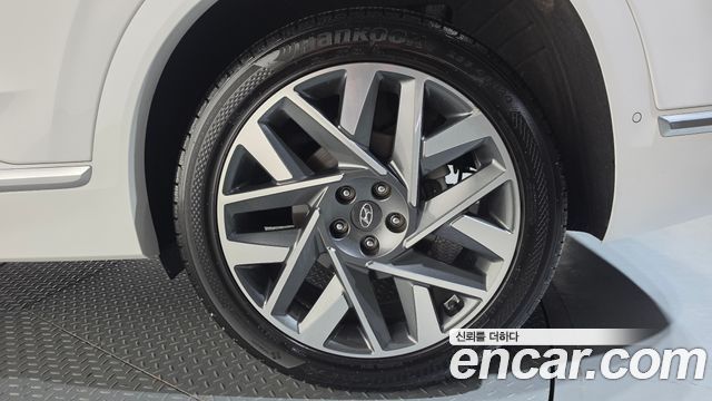 Hyundai Santa Fe Diesel 2.2 2WD Calligraphy 2021 — фото 21