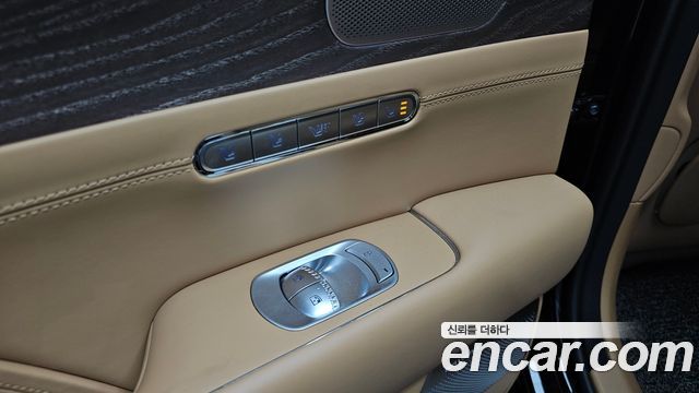 Genesis G90 (RS4) Gasoline 3.5 Turbo AWD 2023 — фото 27