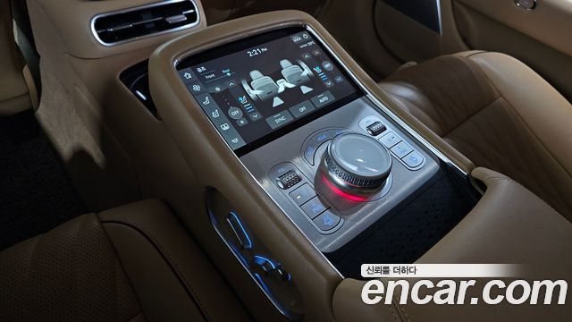 Genesis G90 (RS4) Gasoline 3.5 Turbo AWD 2023 — фото 28