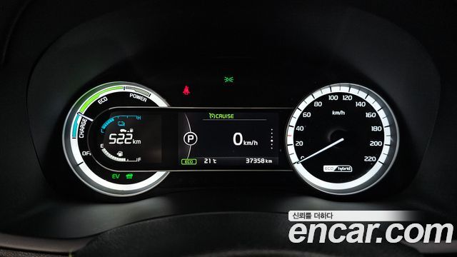 Kia Niro Noblesse 2018 — фото 8