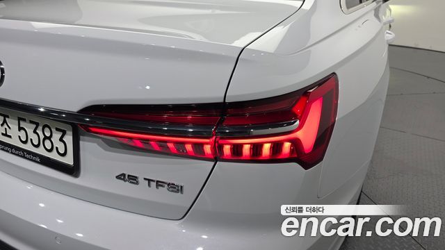 Audi A6 (C8) 45 TFSI Premium 2020 — фото 23