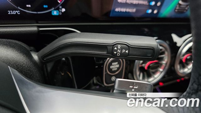 Mercedes-Benz GLA-Class (H247) GLA250 4MATIC 2025 — фото 9