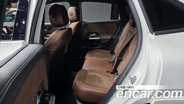 Mercedes-Benz GLA-Class (H247) GLA250 4MATIC 2025 — фото 26