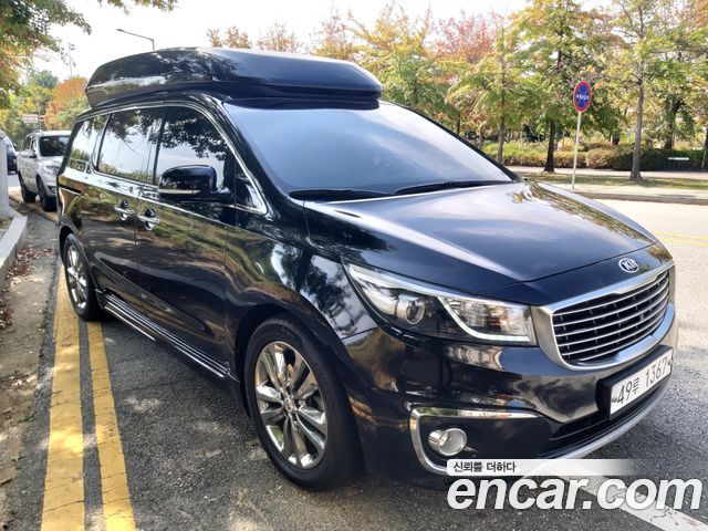 Kia Carnival 9-seater Hi-Limousine Prestige 2018 — фото 4