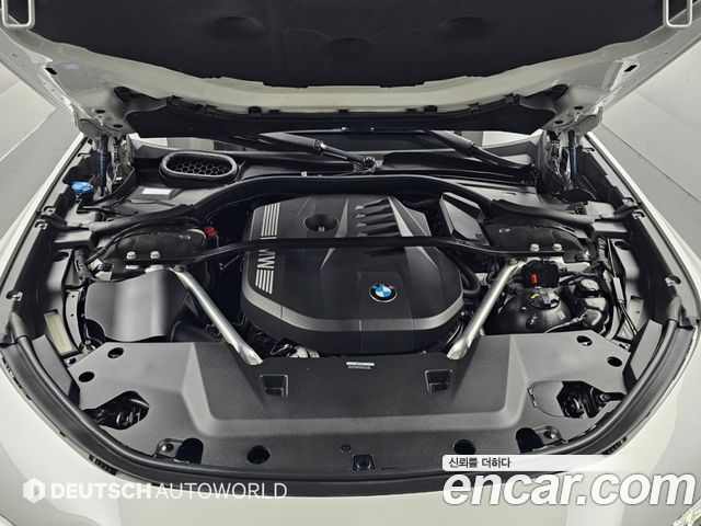 BMW 7 Series (G70) 740i sDrive Design Pure Excellence 2023 — фото 6