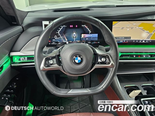 BMW 7 Series (G70) 740i sDrive Design Pure Excellence 2023 — фото 17