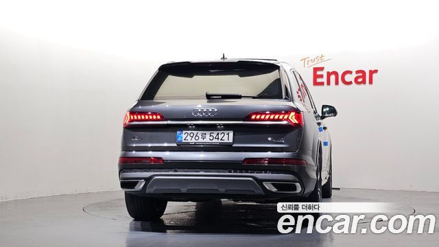 Audi Q7 (4M) 50 TDI Quattro Premium 2021 — фото 4
