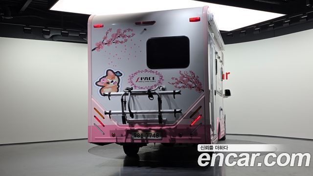 Hyundai Grand Starex Camping car 2021 — фото 4