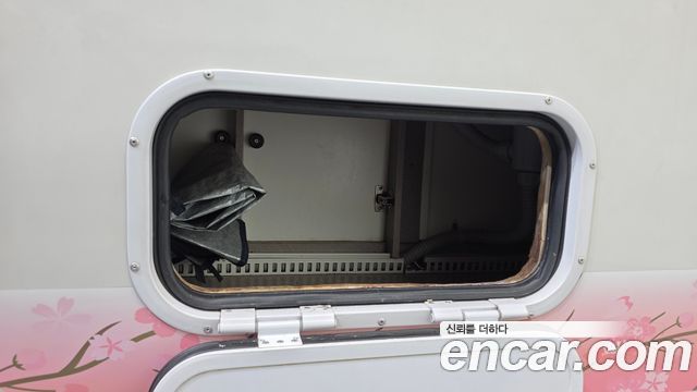 Hyundai Grand Starex Camping car 2021 — фото 13