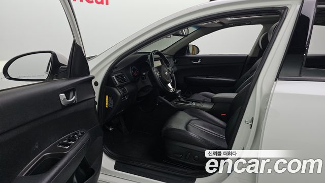 Kia K5 (II) LPI MX Prestige 2016 — фото 10