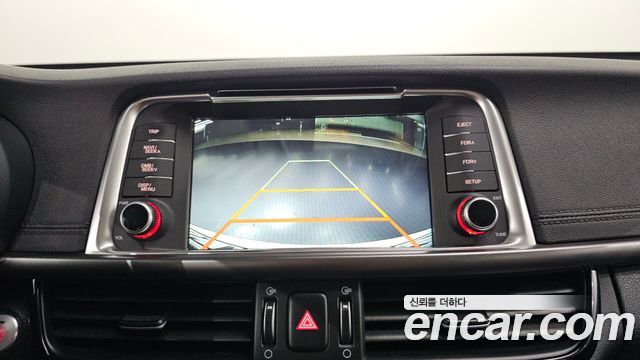 Kia K5 (II) LPI MX Prestige 2016 — фото 13