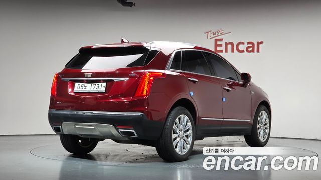 Cadillac XT5 3.6 Platinum 2017 — фото 2