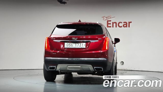 Cadillac XT5 3.6 Platinum 2017 — фото 4