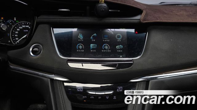 Cadillac XT5 3.6 Platinum 2017 — фото 14