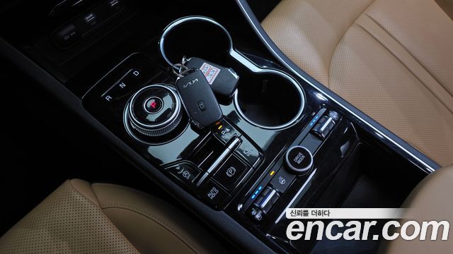 Kia K5 (III) 2.0 Prestige 2023 — фото 9