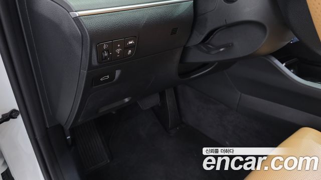 Kia K5 (III) 2.0 Prestige 2023 — фото 14