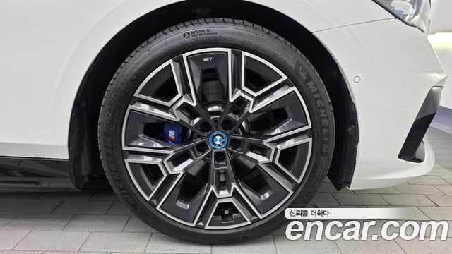 BMW 5 Series (G60) 530e M Sport 2025 — фото 21