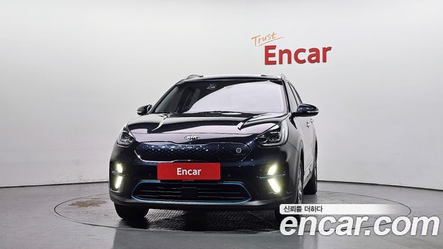 Kia Niro EV Noblesse 2021 — фото 3
