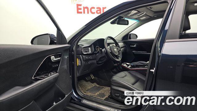 Kia Niro EV Noblesse 2021 — фото 10
