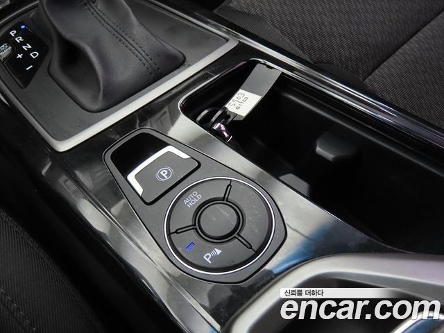 Hyundai i40 Saloon 2.0 GDi Younique 2016 — фото 9