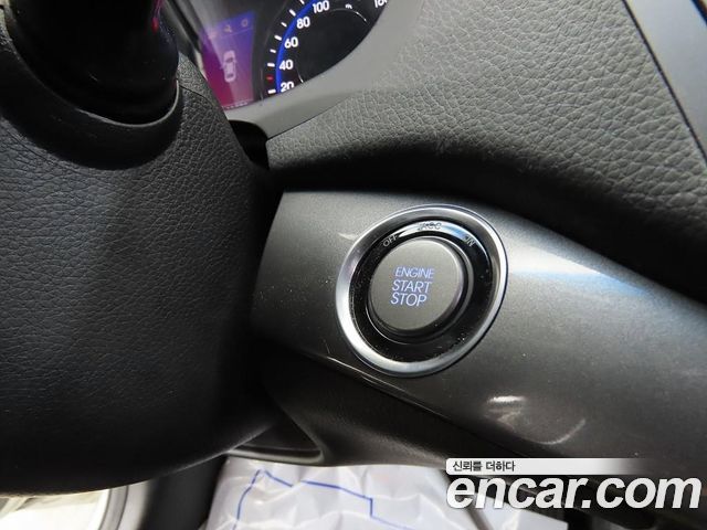 Hyundai i40 Saloon 2.0 GDi Younique 2016 — фото 15