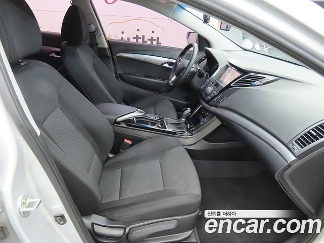 Hyundai i40 Saloon 2.0 GDi Younique 2016 — фото 20