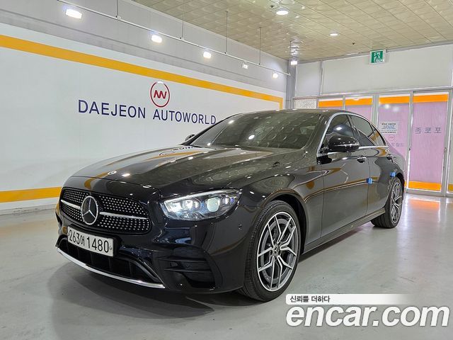 Mercedes-Benz E-Class (W213) E220d 4MATIC AMG Line