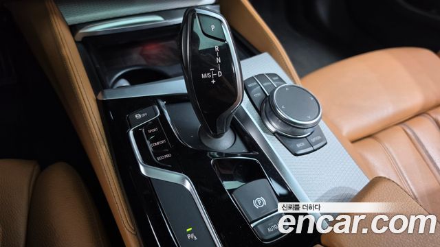 BMW 5 Series (G30) 530i xDrive M Sport Package 2018 — фото 9