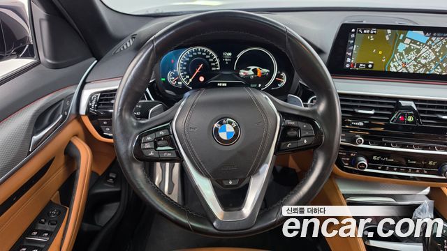 BMW 5 Series (G30) 530i xDrive M Sport Package 2018 — фото 13