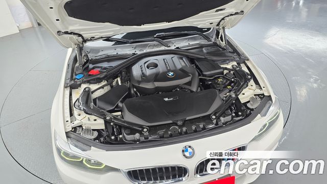 BMW 4 Series (F32) 430i M Sport Convertible 2018 — фото 6