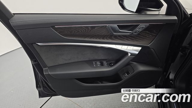 Audi A6 (C8) 45 TFSI Quattro Premium 2022 — фото 24