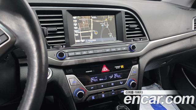 Hyundai Avante (AD) 1.6 GDI Smart 2017 — фото 14